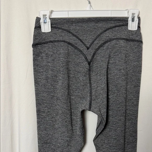 Gymshark Heather Charcoal Heart Marl Leggings Size Small - Picture 5 of 6